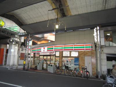 アクアコート玉出 コンビニ