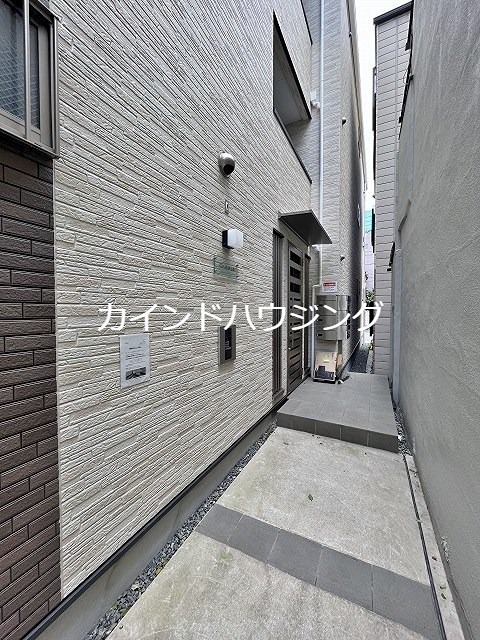 大阪府大阪市西成区玉出中１丁目 エントランス