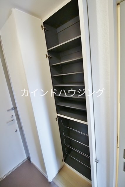 アークホーク 収納