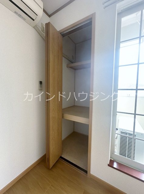 オニオンハイツ 収納