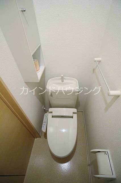 ノイハウスZ トイレ