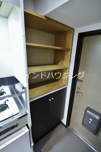 アンビション大阪 収納