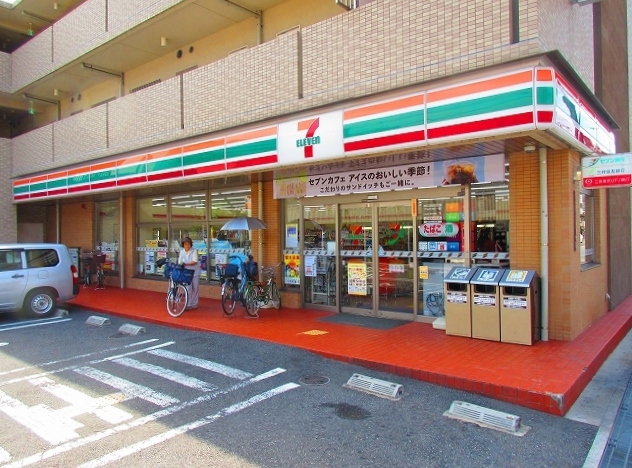 ステディ帝塚山 コンビニ