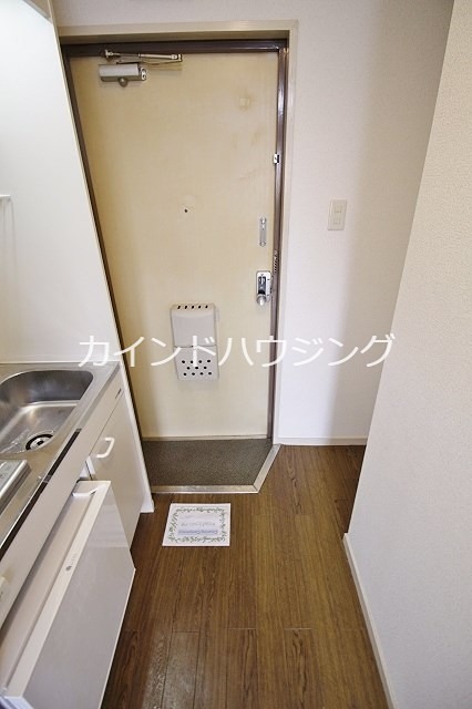 アーバンシティ岸里PARTⅡ 玄関
