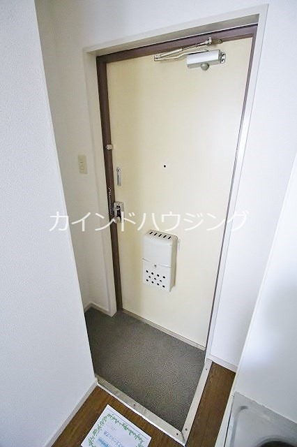 アーバンシティ岸里ＰＡＲＴ１ 玄関