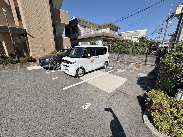 ルミエール・りんくう 駐車場