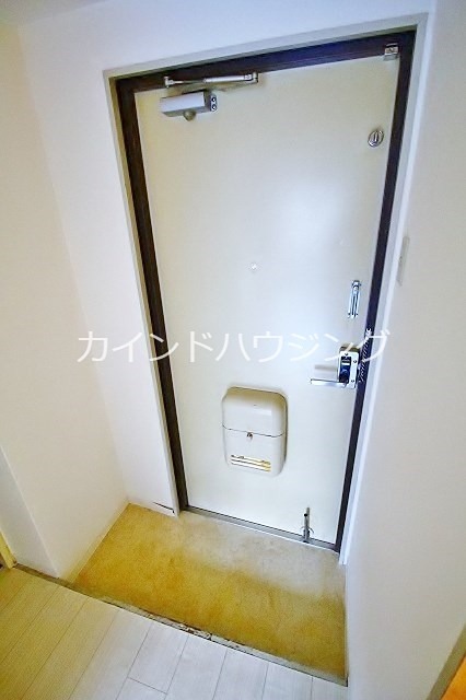 大阪府大阪市住吉区墨江２丁目 玄関