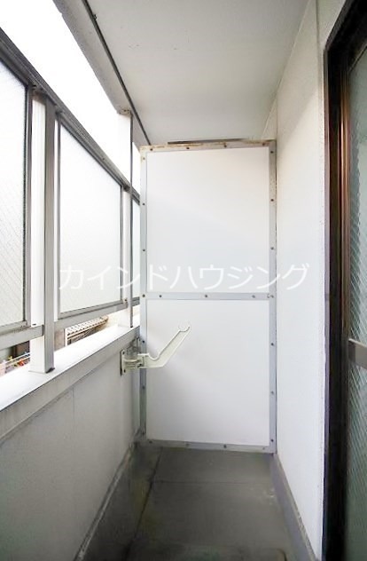 大阪府大阪市住吉区墨江２丁目 ベランダ