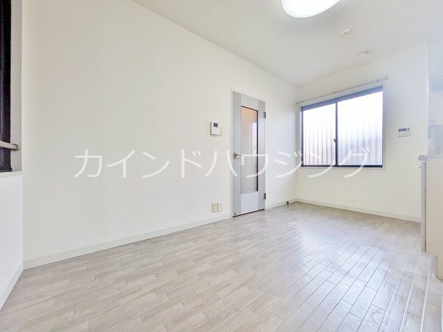 フラットコート リビング