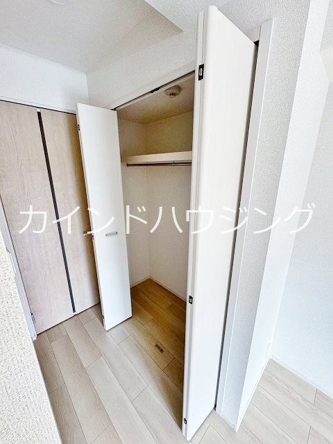 アペルト泉佐野V 収納