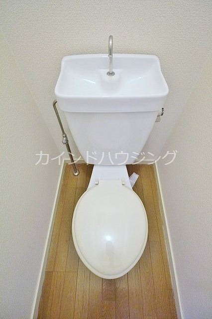 レオパレス泉佐野   トイレ
