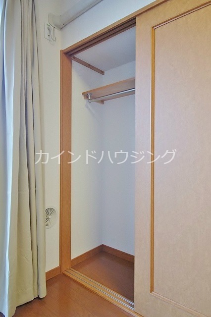 レオパレスベアフルーツ 収納
