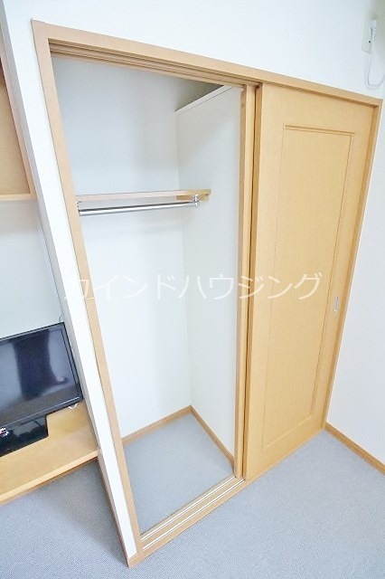 レオパレスPista B棟 収納