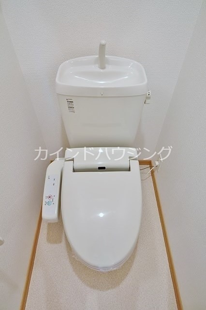 ヴィラプルメリア トイレ