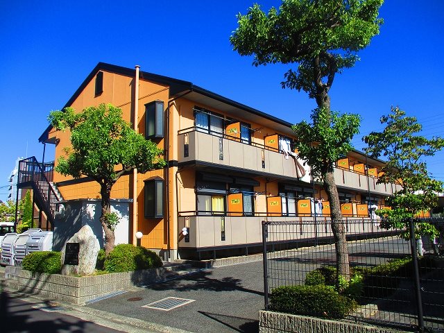 クレスト中町 外観