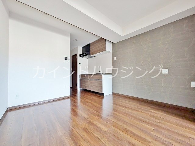 Warm天下茶屋 リビング