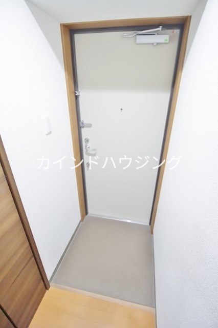 グレイス聖天坂 玄関