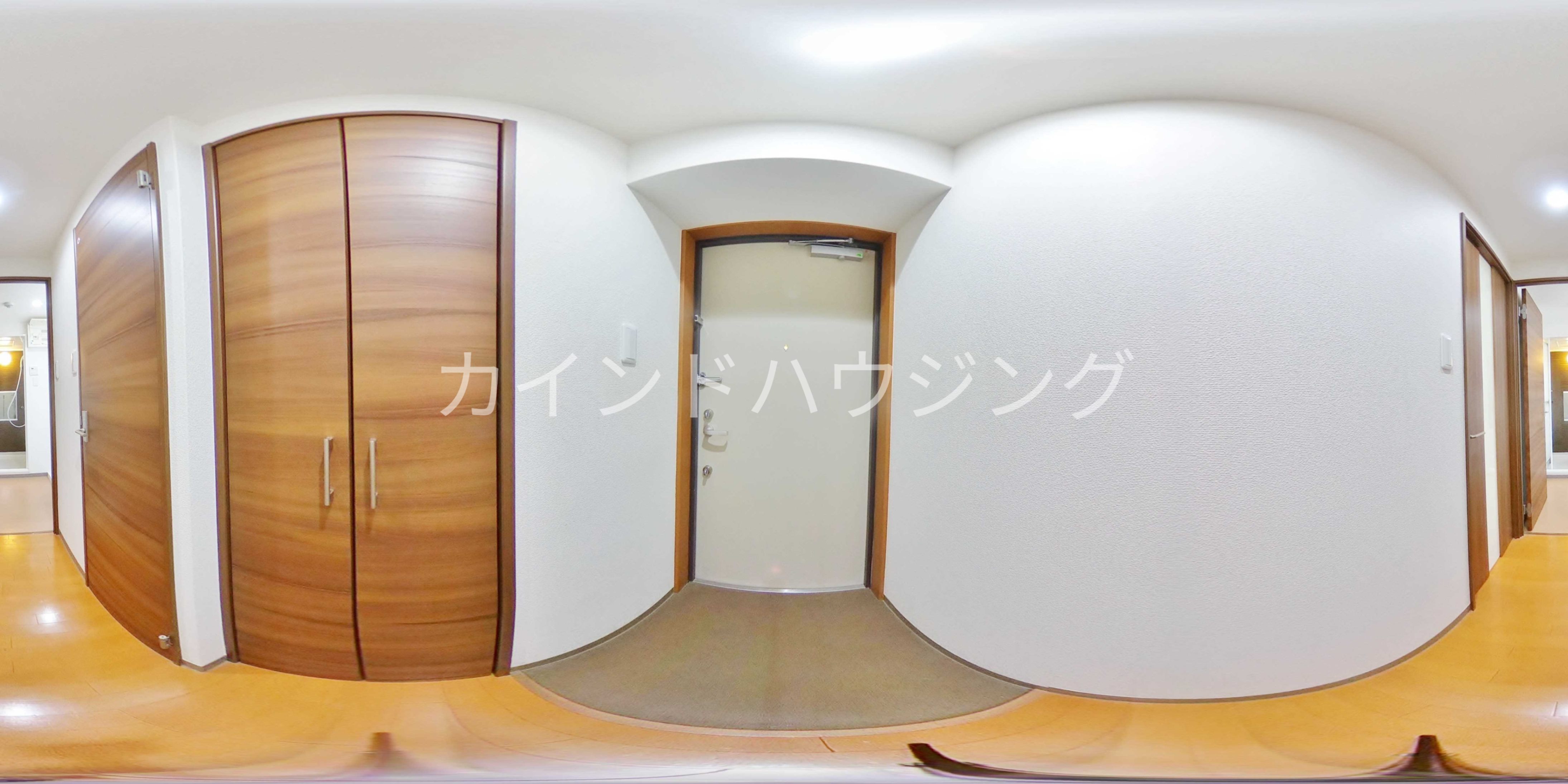 グレイス聖天坂 玄関