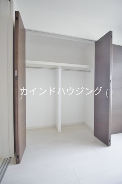 F asecia matin 収納