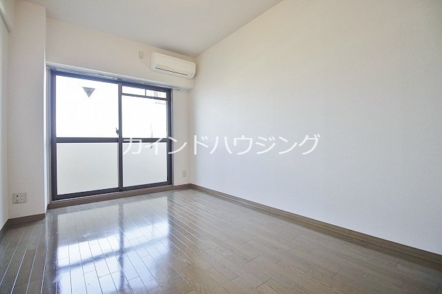 アルファ帝塚山 ベッドルーム