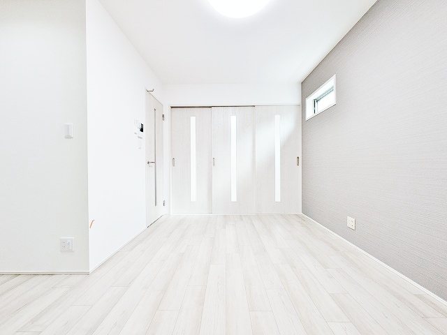フジパレス遠里小野サウス リビング