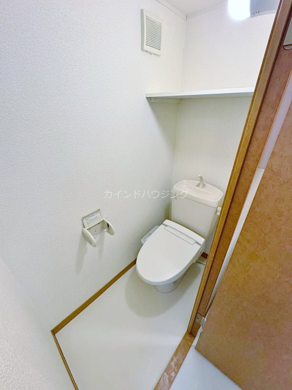 レオパレスプロスペラーＫＯＫＡＤＯ トイレ
