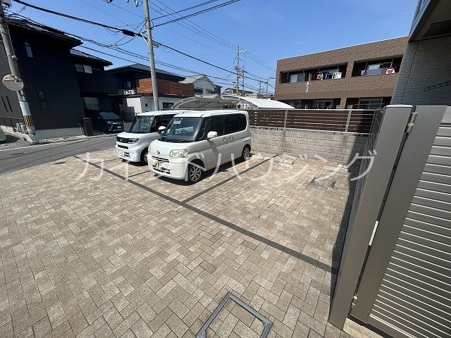 ふぁみりありんくうC 駐車場