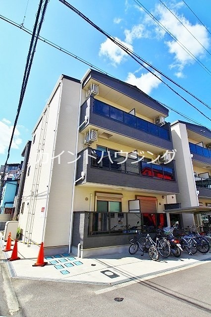 F maison SQUAREⅢ番館 外観