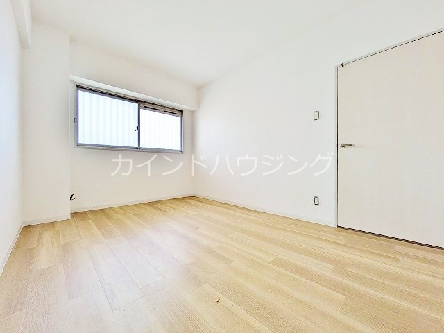 ヴィラスリースター住之江 ベッドルーム