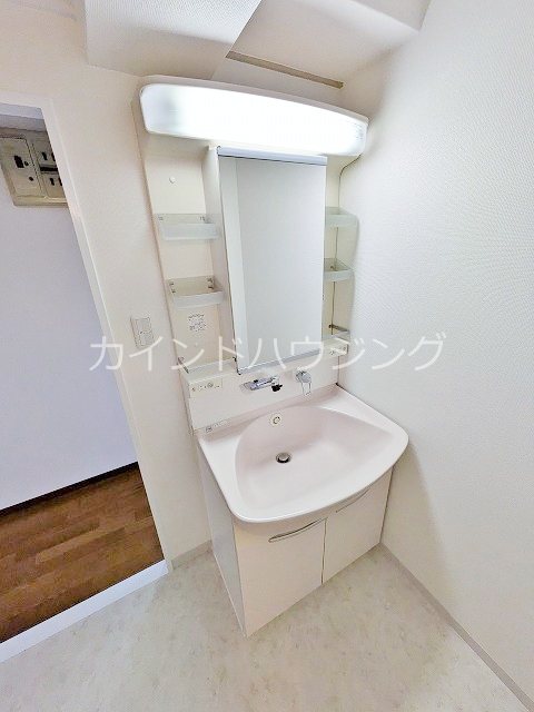 南港コープうしお21号棟 洗面所