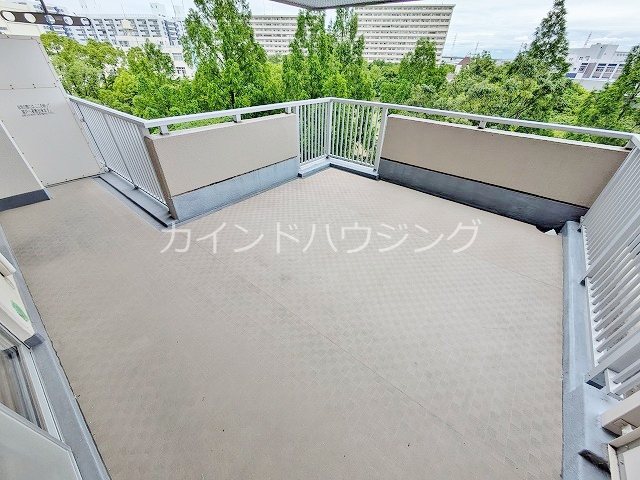 南港コープうしお21号棟 ベランダ