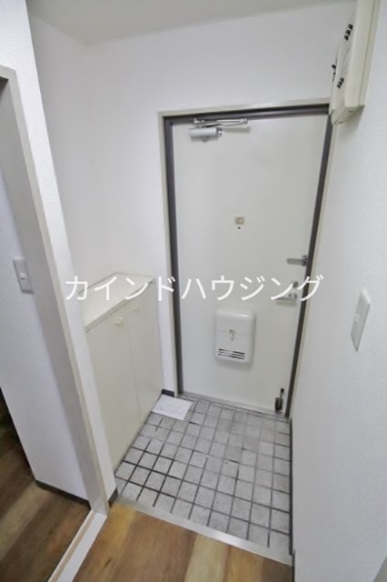 河波マンション 玄関