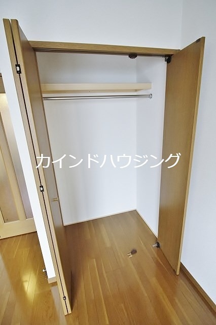 プルミエール住之江 収納