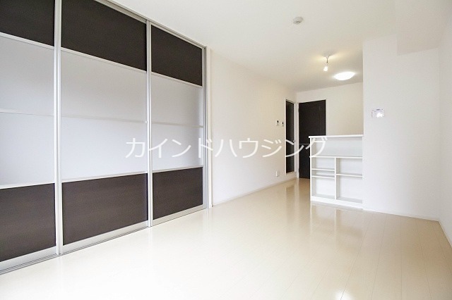 ＣＯＺＹ岸里Ⅱ リビング