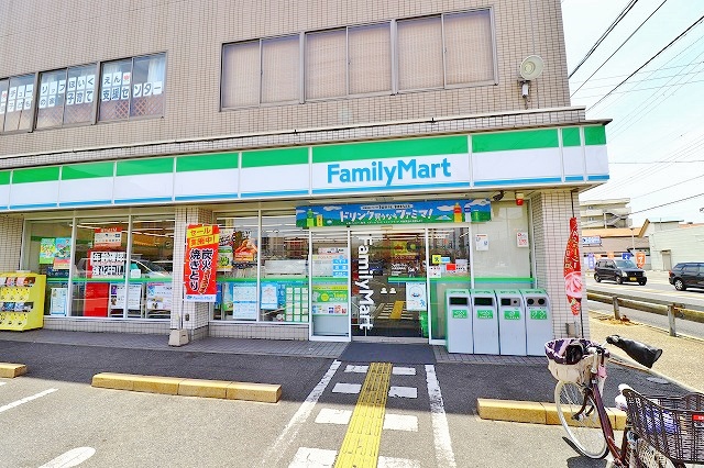 フジパレス　レーヴⅠ番館 コンビニ