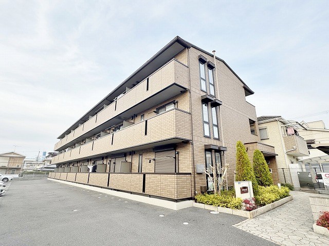 アビタシオン花房 外観