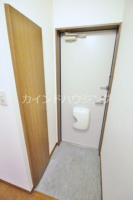 プレジールりんくう 玄関