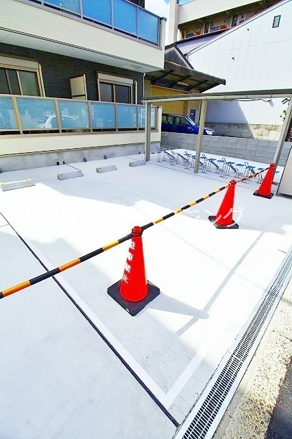 オルフェアメゾン清水丘壱番館 駐車場
