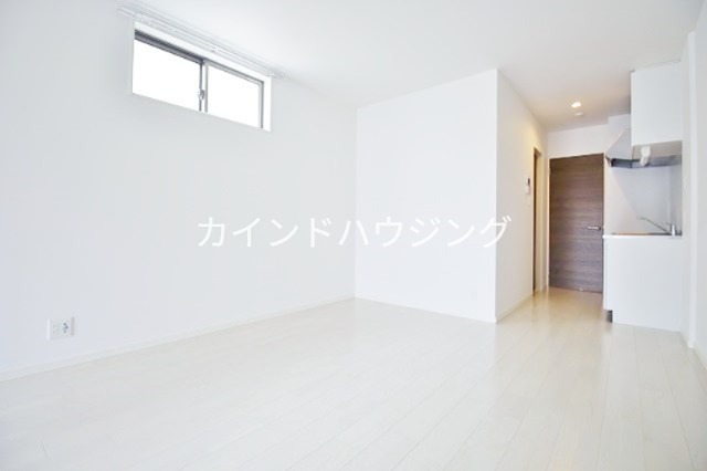 オルフェアメゾン清水丘壱番館 リビング
