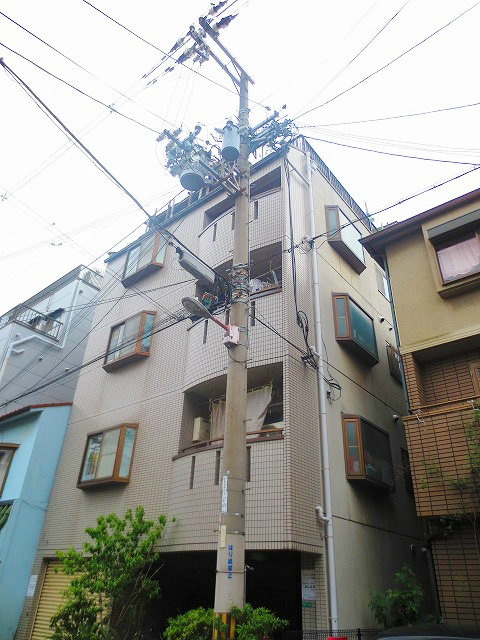 サンハイツ中加賀屋 外観