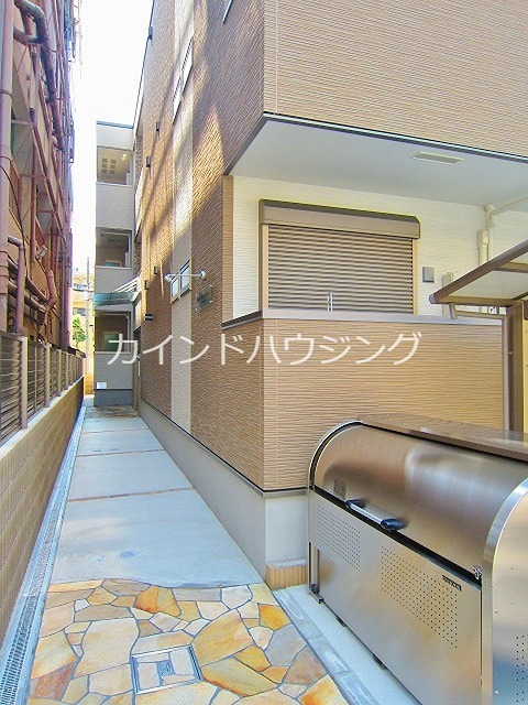 ソレイユ聖天下Ｃ エントランス