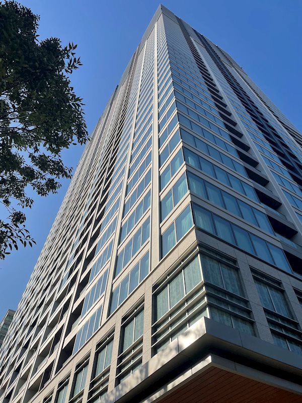 白金ザ・スカイ　東棟 外観