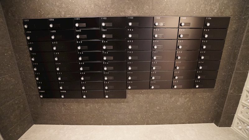 神奈川県横浜市中区長者町８丁目 エントランス