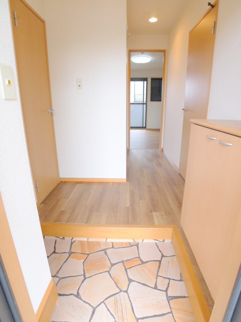 クレールコート 玄関