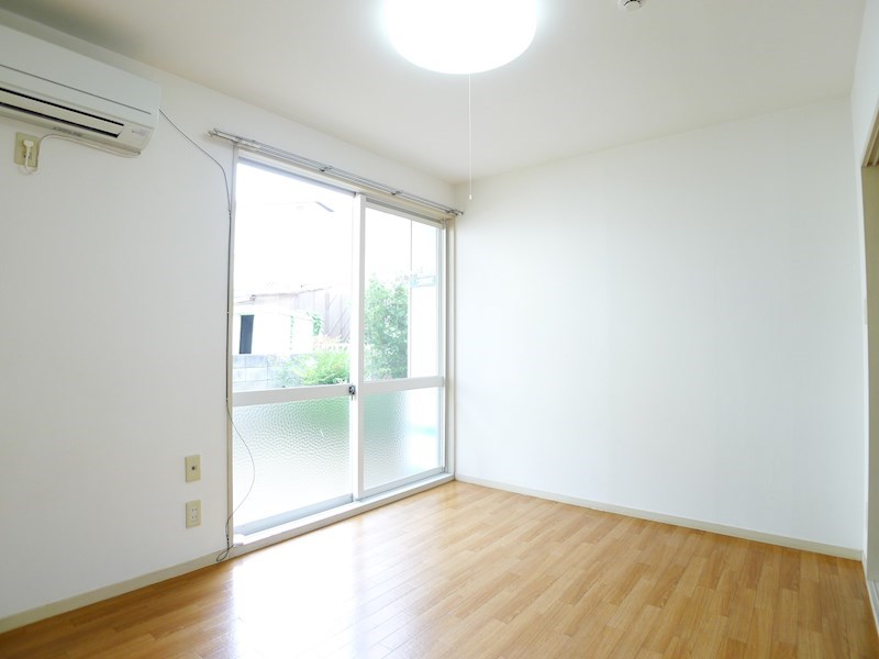 グリーンハイツオカダ リビング