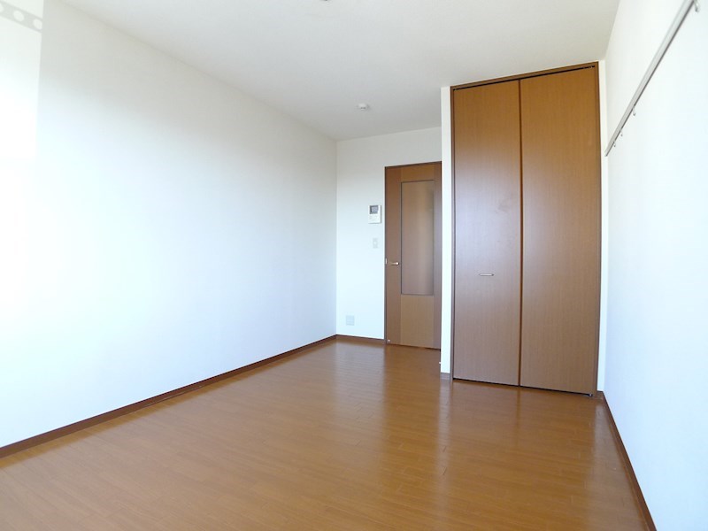 メゾン・レンブラント ベッドルーム