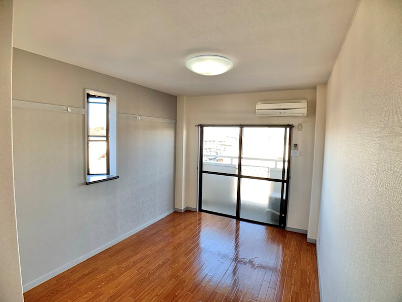 コーポアルベール リビング