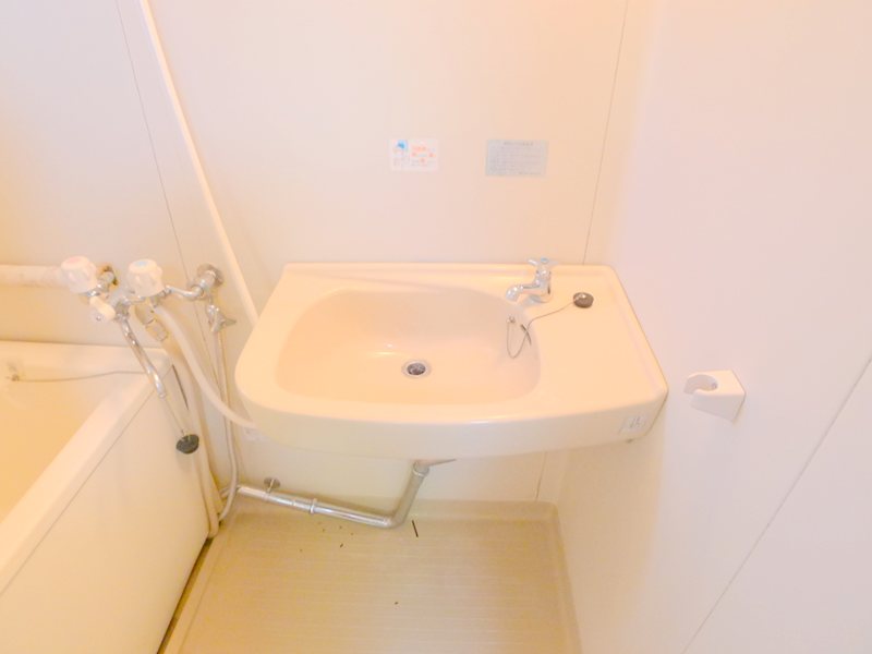 エスティア その他3