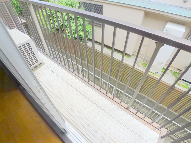 エスティア ベランダ