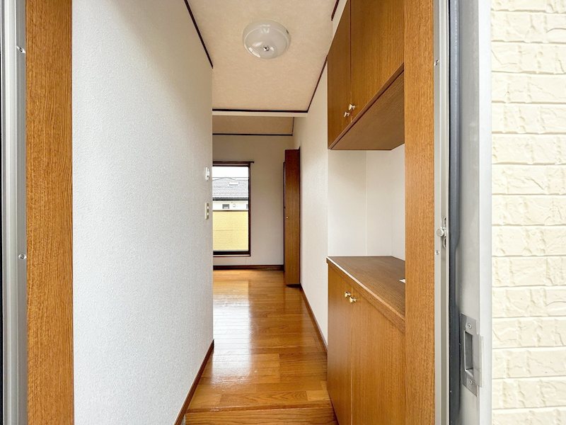 プチメゾン 玄関